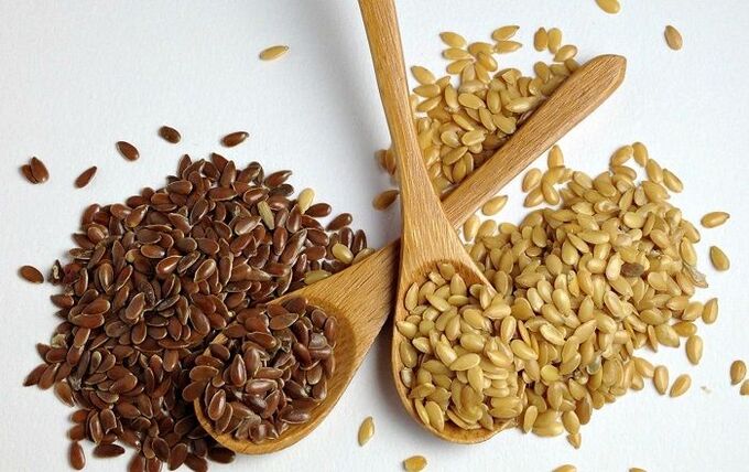 Lněná semínka mají slabý diuretický účinek, což přispívá ke snížení hmotnosti. 